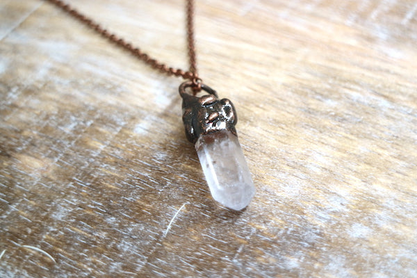 Load image into Gallery viewer, Bohemian clear quartz and antique copper necklace
