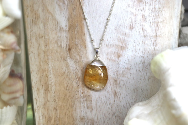 Load image into Gallery viewer, Citrine silver necklace
